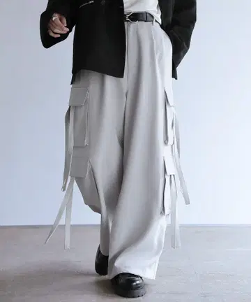 LILL 오버사이즈 8 포켓 카고 팬츠