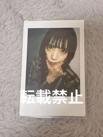 BiSH 아유니 D 폴라로이드