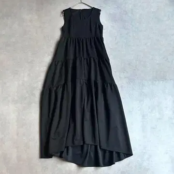 새상품급 요코 짱 맥시 기장 원피스 티어드 크루넥 슬리브리스
