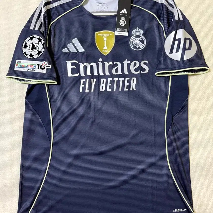 レアル・マドリード BELLINGHAM 5番 ジャージ Lサイズ 25-26REAL MADRID BELLINGHAM 5番ジャージ Lサイズ リアル