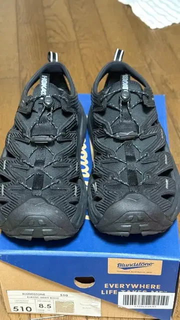 HOKA HOPARA 블랙 스포츠 샌들 28.5