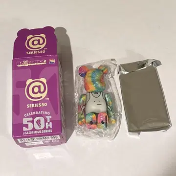 BE@RBRICK 야바이 T셔츠 가게