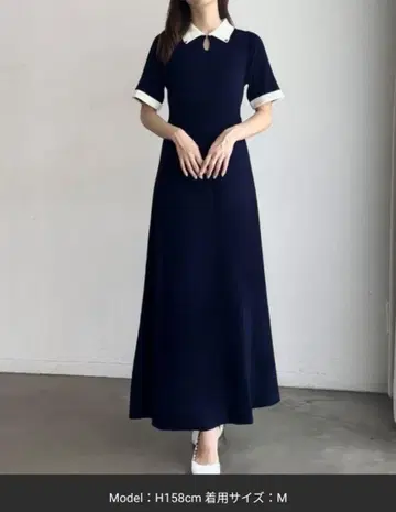 JUNOAH 반팔 바이컬러 세미 플레어 원피스 네이비