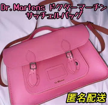 Dr. Martens 핑크 사첼백