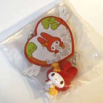 마이멜로디 시크릿 참 B 빨간 멜로디 산리오 테마 스토어 한정판