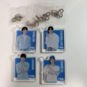 TWS 아크릴 참