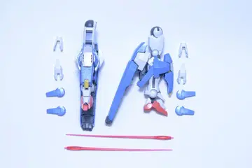 RG 건담 아발란체 엑시아 대쉬 양 다리