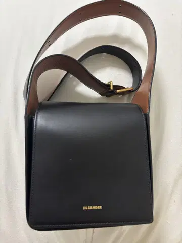 JIL SANDER 블랙 가죽 숄더백