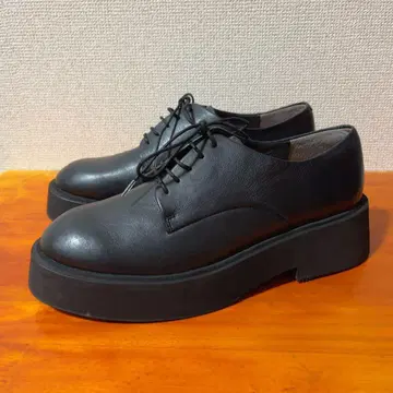 새상품급 아포무 39 24.5cm 검정색 레이스업 슈즈
