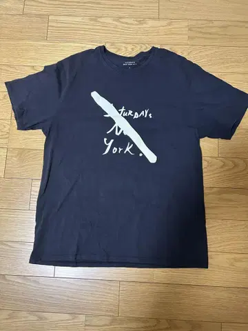 새터데이즈 서프 뉴욕시티 반팔 티셔츠 블랙 새상품급 XL