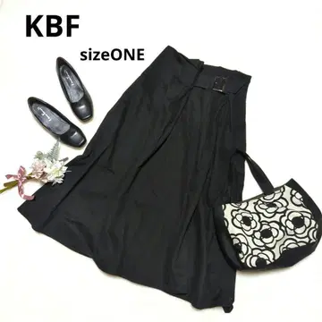 1377 KBF 롱 플레어 스커트 [ ONE ] 블랙 심플 귀여움