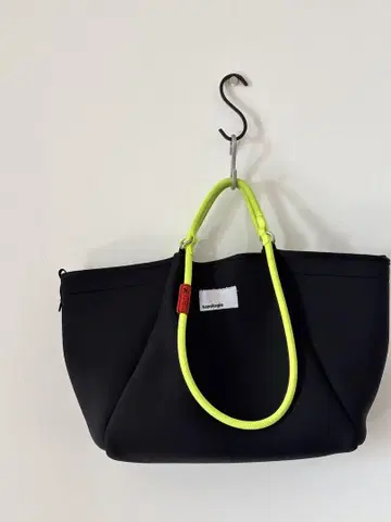 Topologie Loop Shopper 토트백 블랙