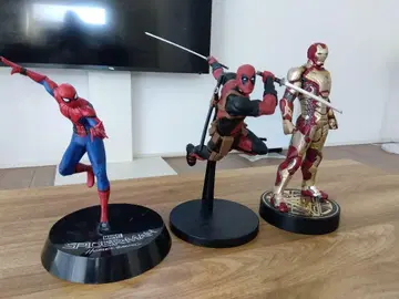 MARVEL 스파이더맨 데드풀 아이언맨 피규어 세트