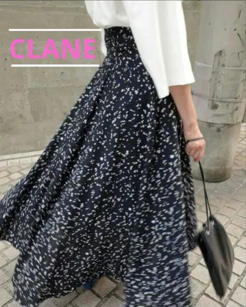 CLANE 도트 플라워 서큘러 스커트 사이즈 2