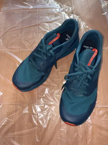 ARC'TERYX NORVAN LD 2 27.5 박스 포함