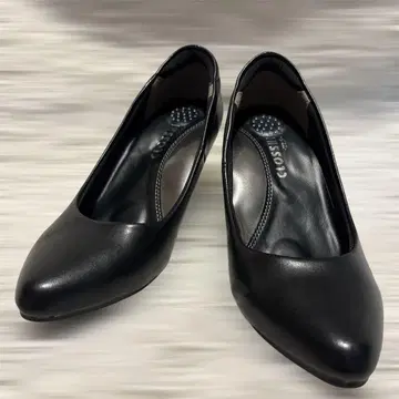 CLOSSHI 크로시 펌프스 블랙 22.5cm EEE 와이드 설계