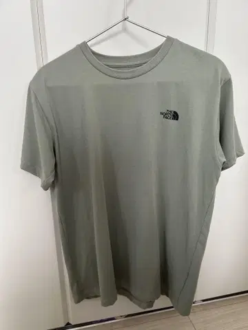 THE NORTH FACE 카키 티셔츠 L 사이즈