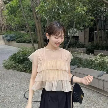 튤 프릴 프렌치 슬리브 상의 hinari