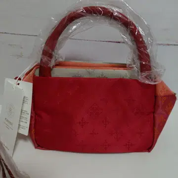 미사용 새상품 RUSSET MINI CUBE 러셋 미니 큐브 2way