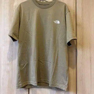 THE NORTH FACE 티셔츠 새상품급