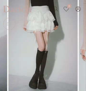 랜덤 프릴 미니 스커트 화이트 darich 다리치