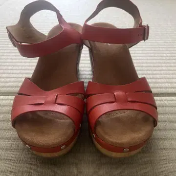 Clarks artisan 샌들 23.5cm