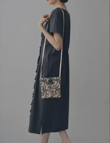 미나 페르호넨 pocket bag rosy