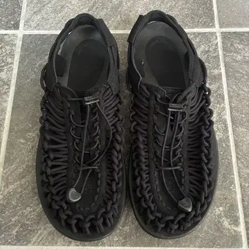 KEEN 킨 UNEEK 26.5cm