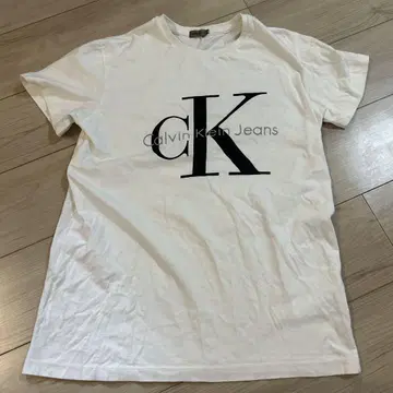 Calvin Klein Jeans 화이트 티셔츠 M