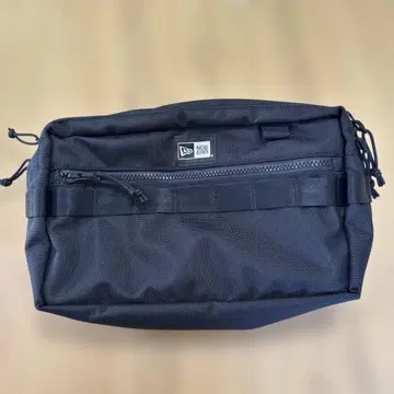 NEW ERA 숄더백