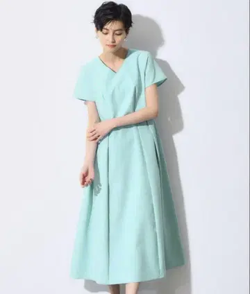 드라이 터치 핏 앤 플레어 원피스 M