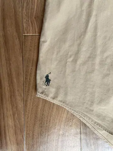 새상품급 Ralph Lauren 베이지 버튼다운 셔츠 밑단 포니 레어