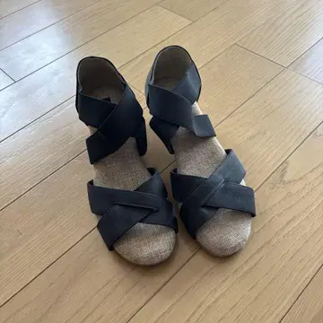 마레마레 샌들 블랙 L