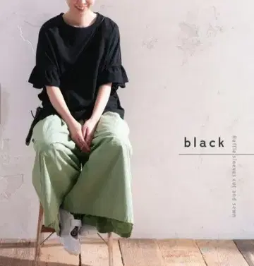 너무 쌩얼 같지 않은 티셔츠