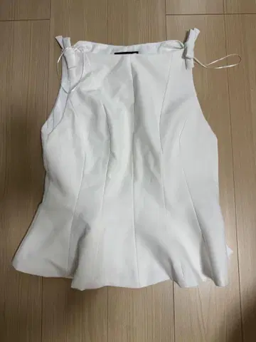 페플럼 리본 상의