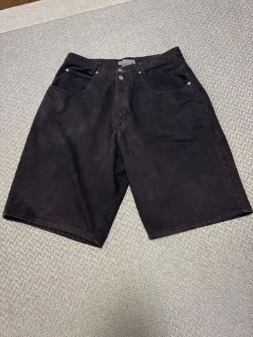 Guess 숏팬츠 블랙 W34