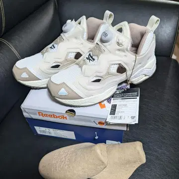리복 인스타펌프 퓨리 95 Reebok