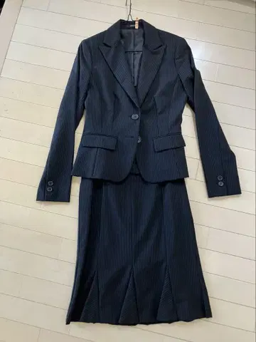 컴사이즈 여성용 수트 M 사이즈