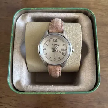 FOSSIL 가죽 손목시계