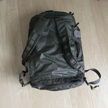 North face voyager 42L