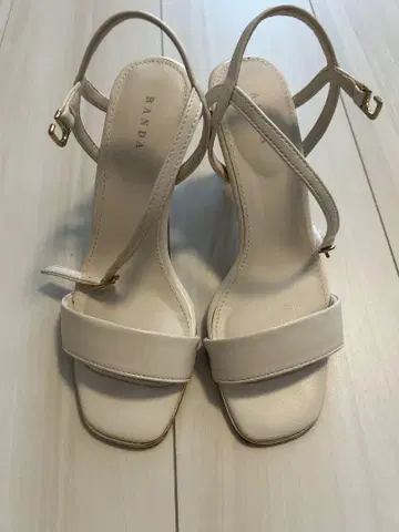 RANDA 화이트 샌들 ss 사이즈