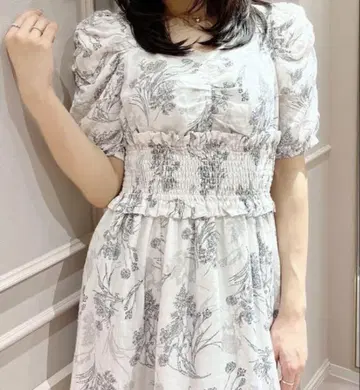 안미르 플라워 코튼 셔링 원피스 꽃무늬