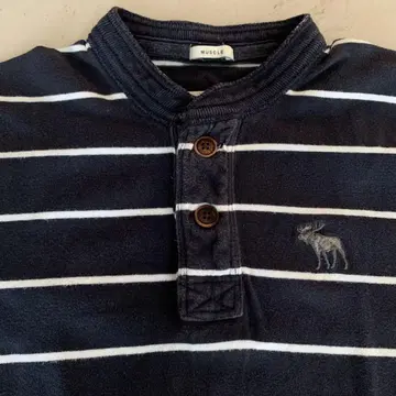 Abercrombie & Fitch 아바클로 티셔츠 헨리넥