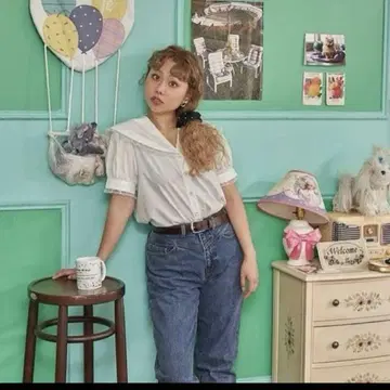 세일러 카라 블라우스 페코클럽