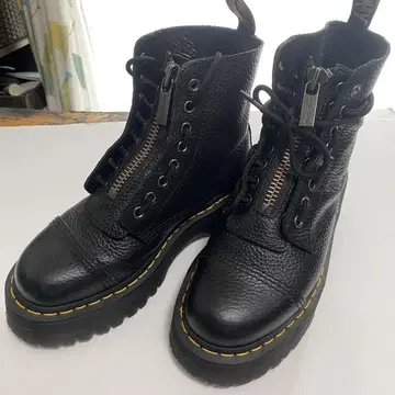 닥터마틴 SINCLAIR 25cm UK6 상자, 쇼핑백 있음