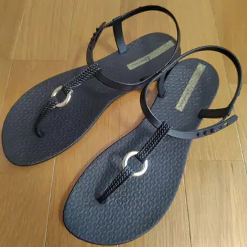 컨디션 최상 Ipanema 이파네마 참 샌들 무료배송 당일 발송