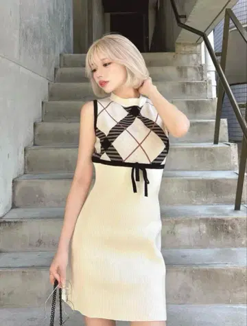 Darich 다리치 체크 자카드 니트 미니 원피스