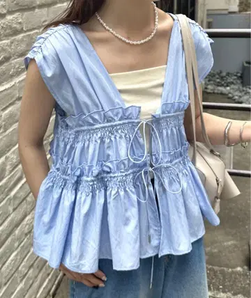 디스코드 discord 개더 리본 노슬리브 블라우스 프릴 블라우스