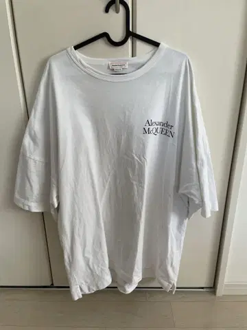 Alexander McQueen 화이트 T셔츠 M 사이즈