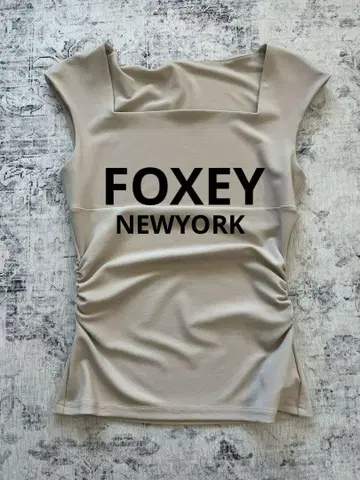[ FOXEY ] 개더 탱크탑